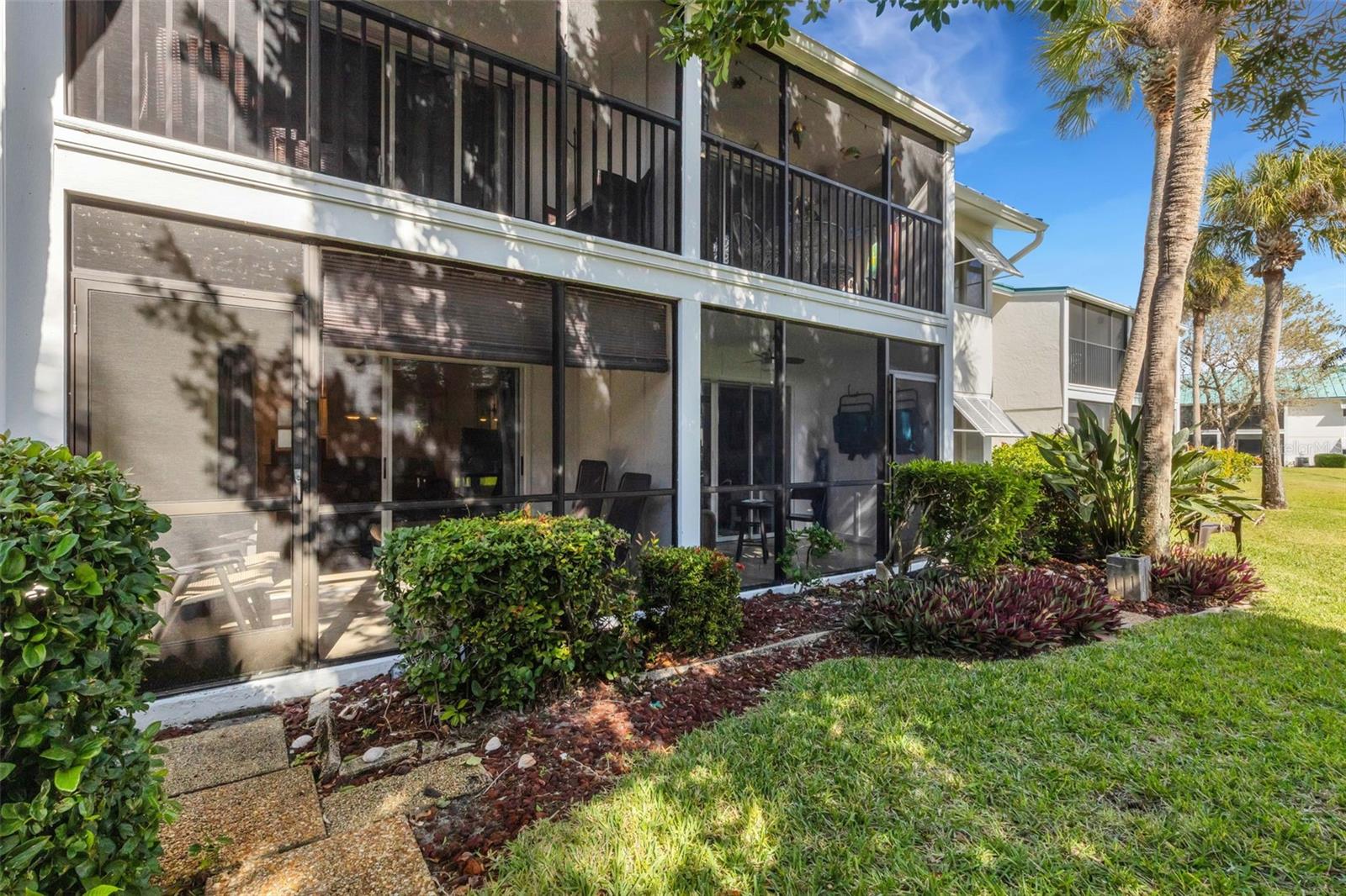 WHITE SANDS VILLAGE - Residential