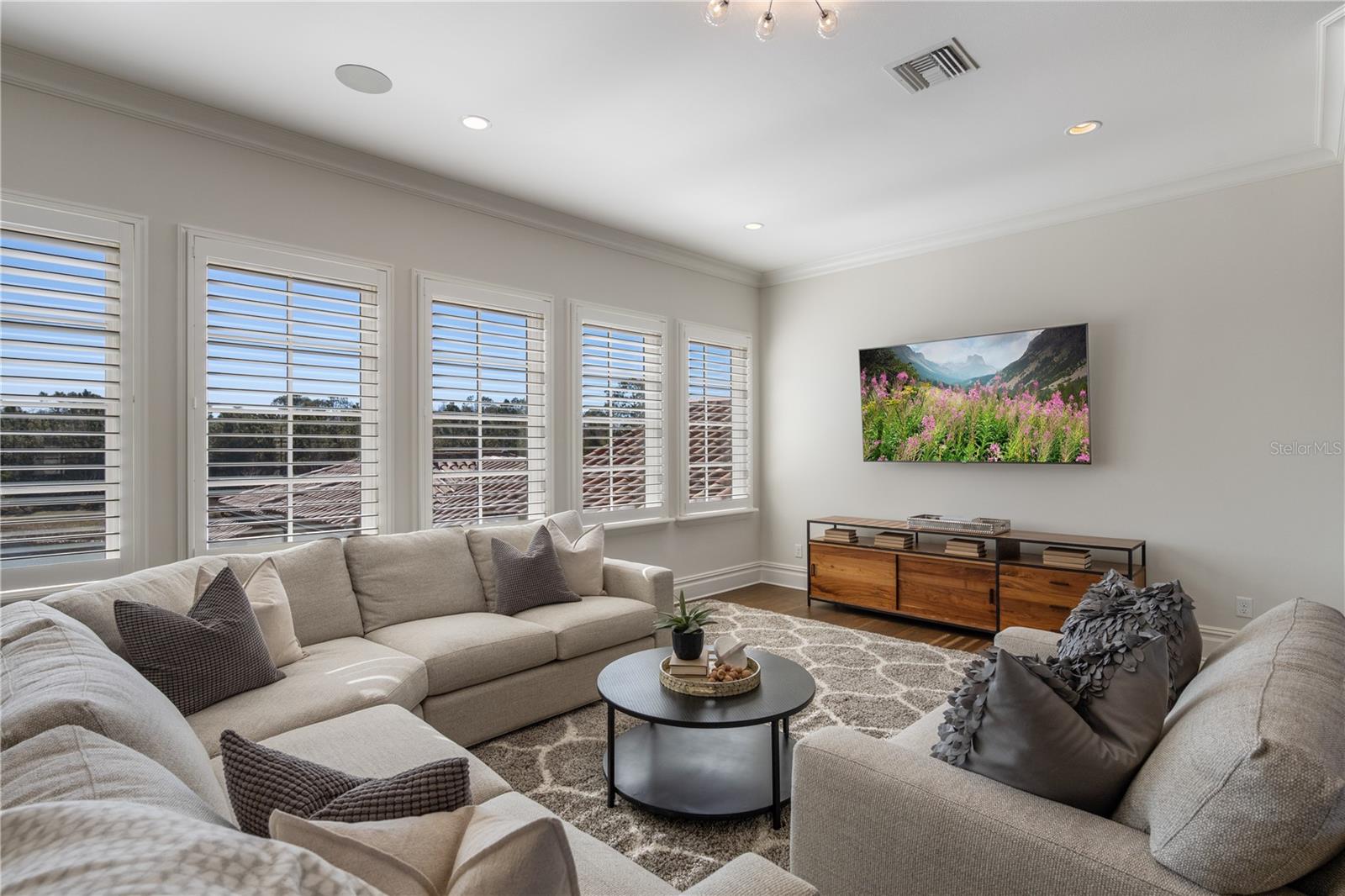 GOLDEN OAK PH 4 - Residential