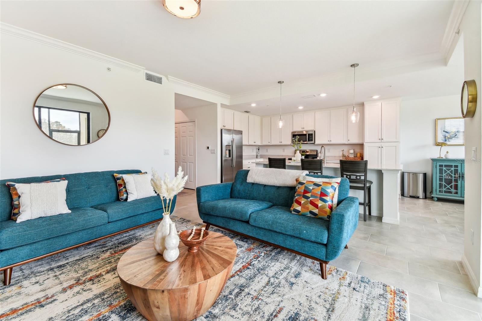 LAKEWOOD NATIONAL - Residential