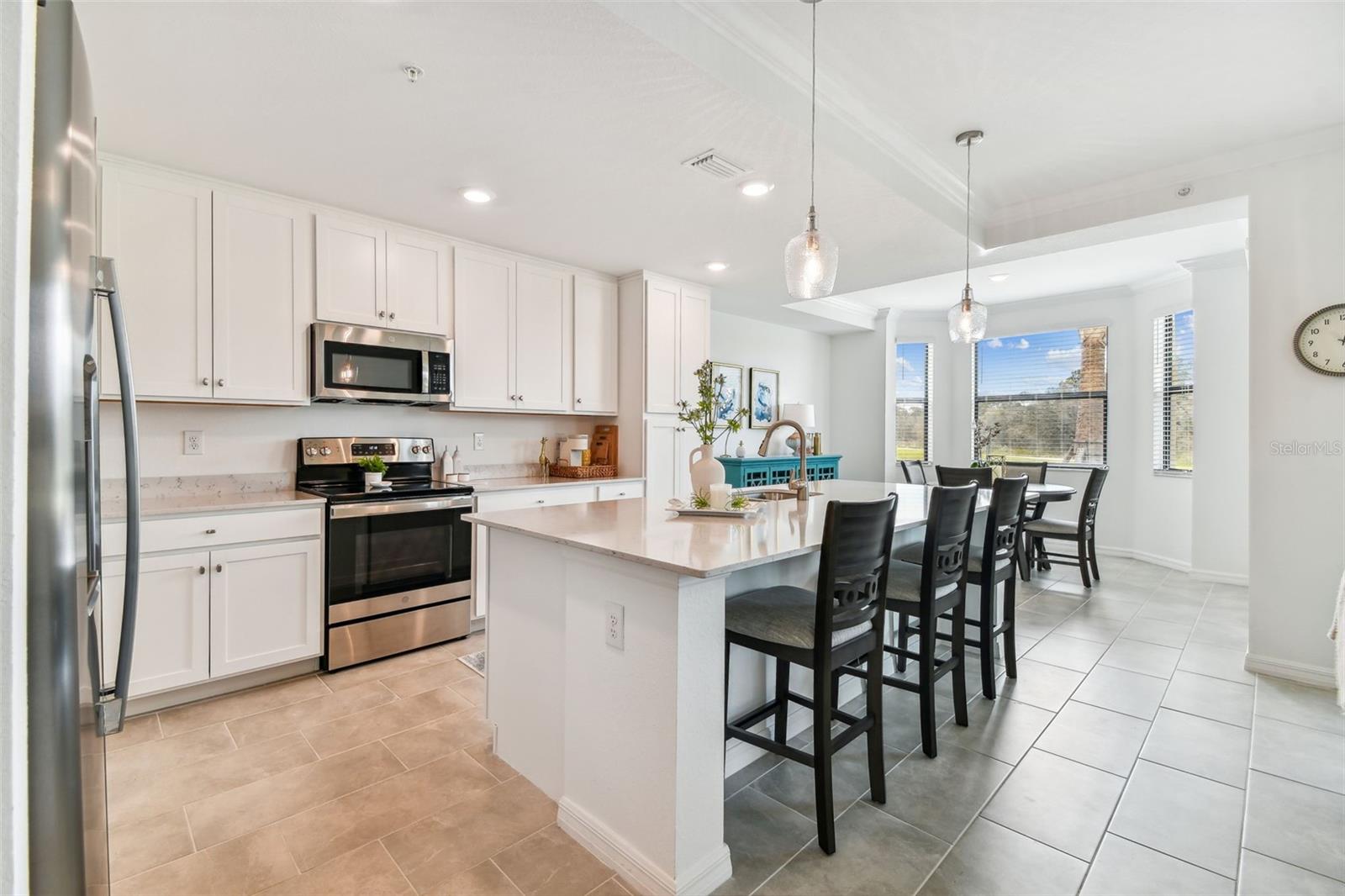 LAKEWOOD NATIONAL - Residential