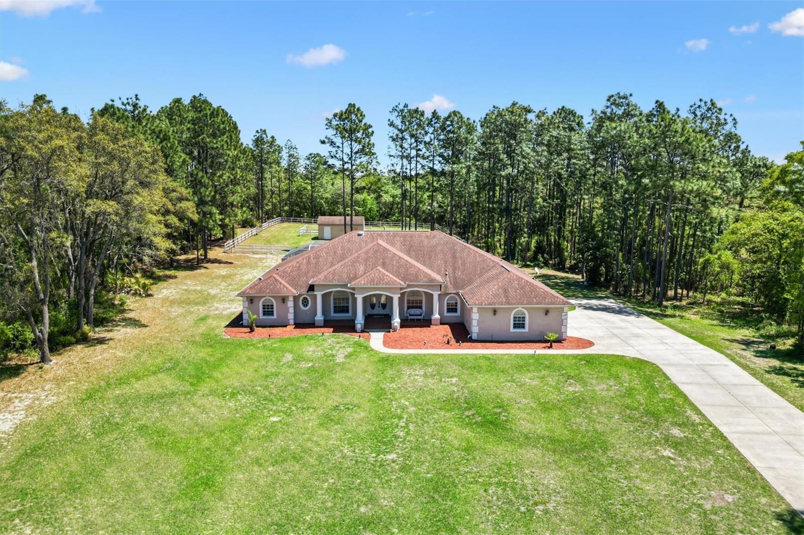 PINE RIDGE UNIT 02 - Residential