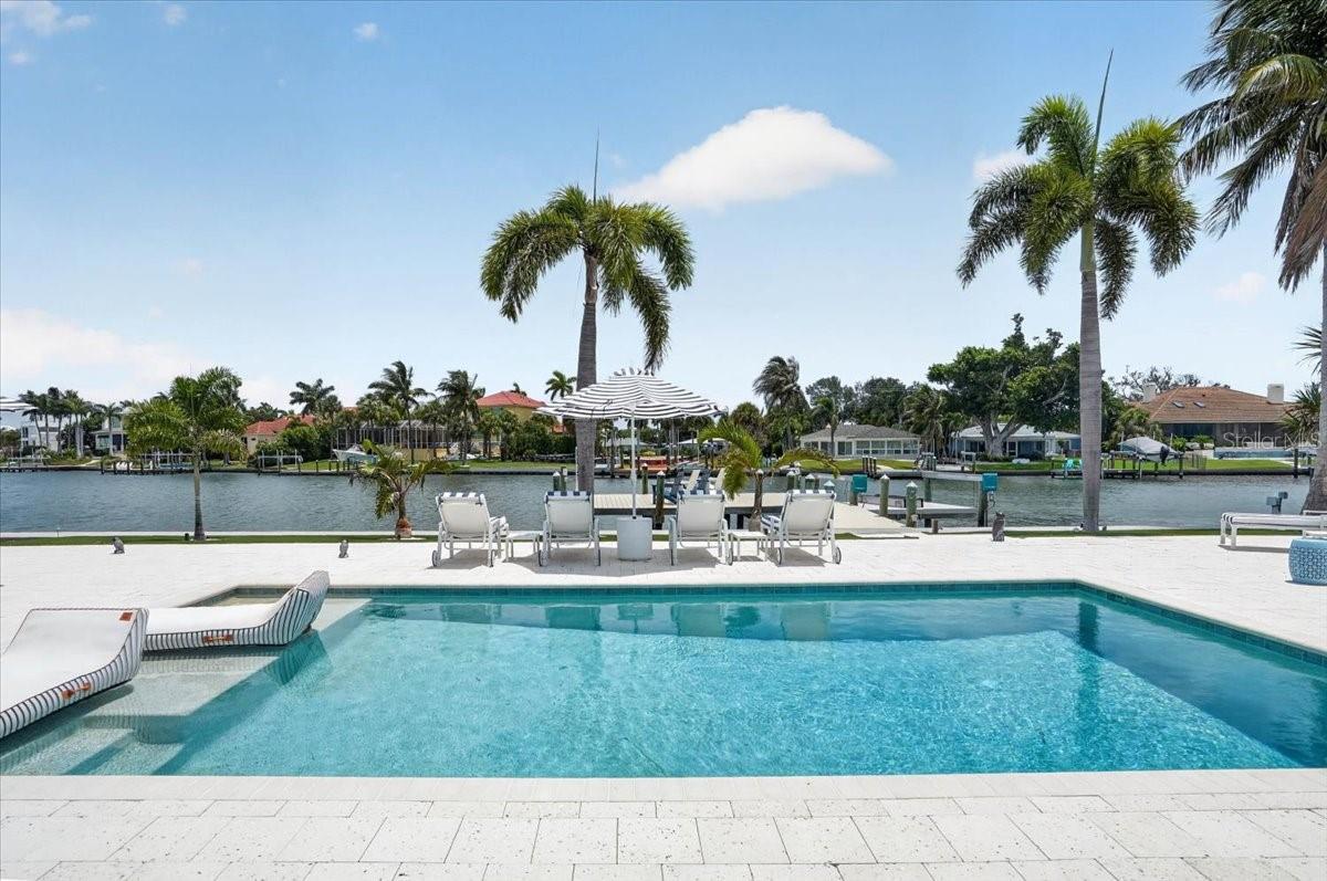 JOHN RINGLING ESTATES INC LIDO BC - Residential