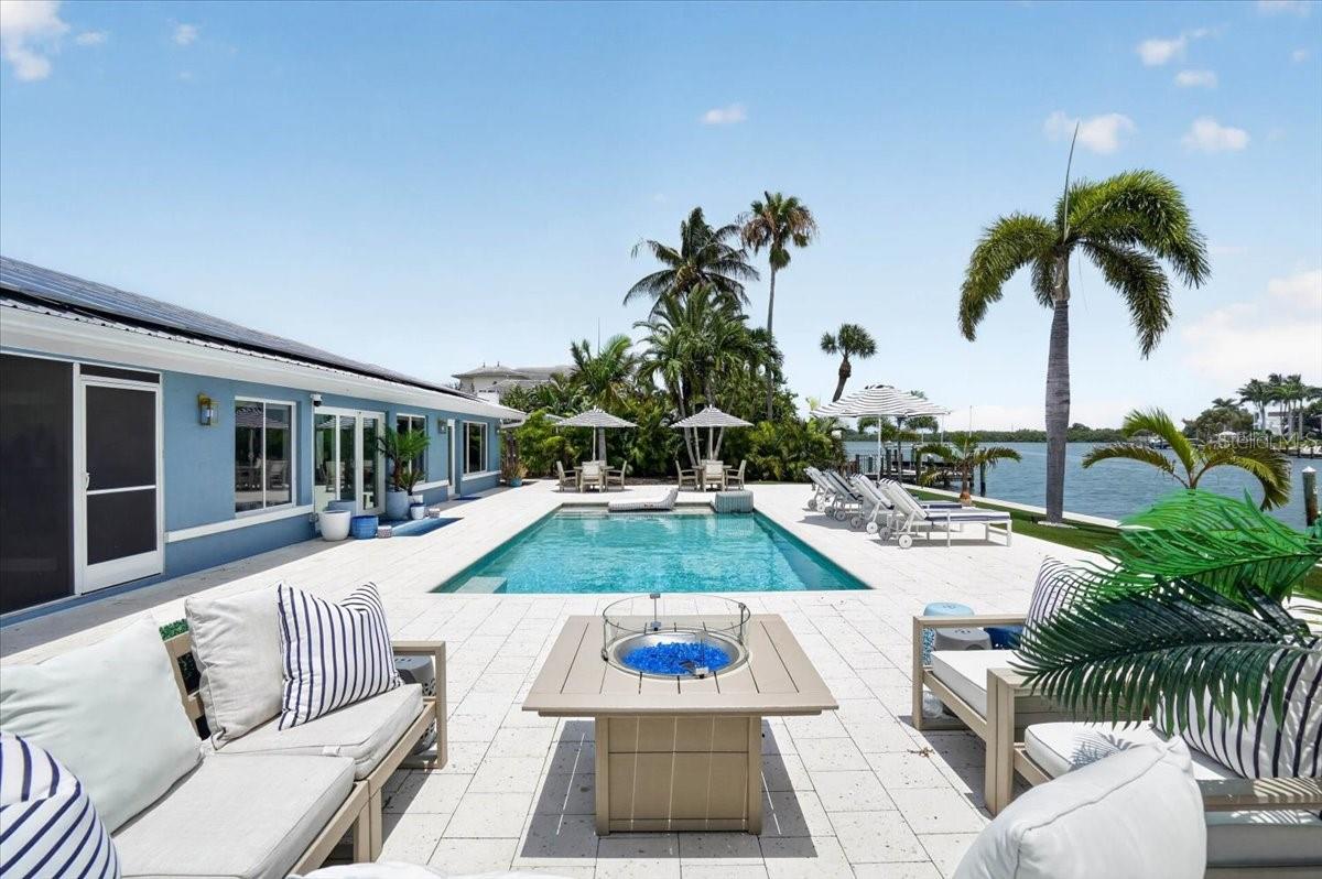 JOHN RINGLING ESTATES INC LIDO BC - Residential
