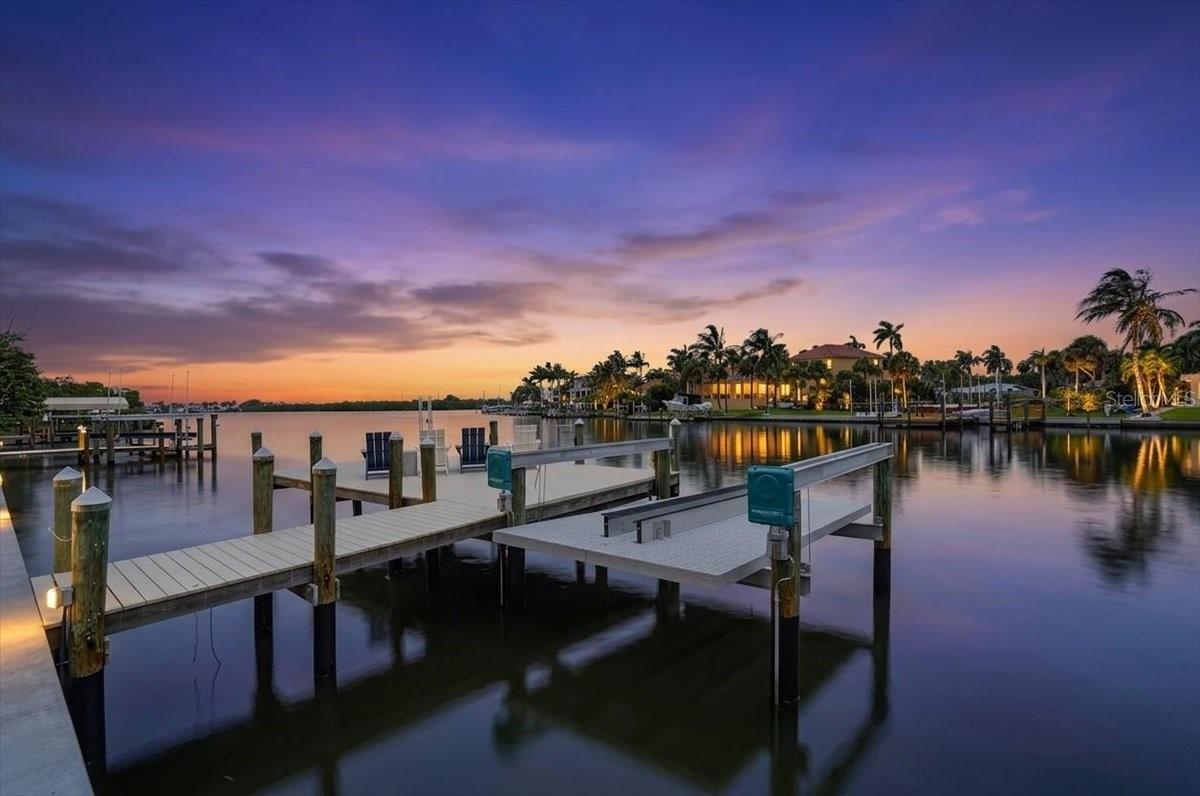 JOHN RINGLING ESTATES INC LIDO BC - Residential
