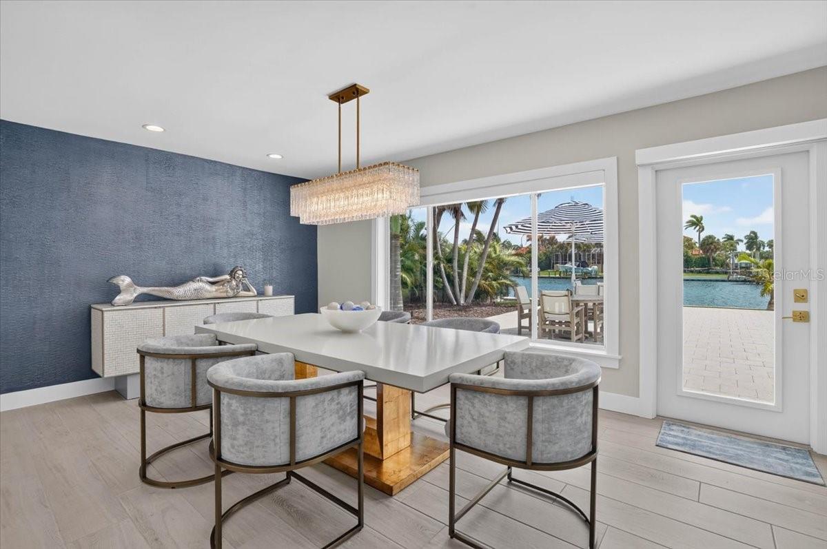 JOHN RINGLING ESTATES INC LIDO BC - Residential