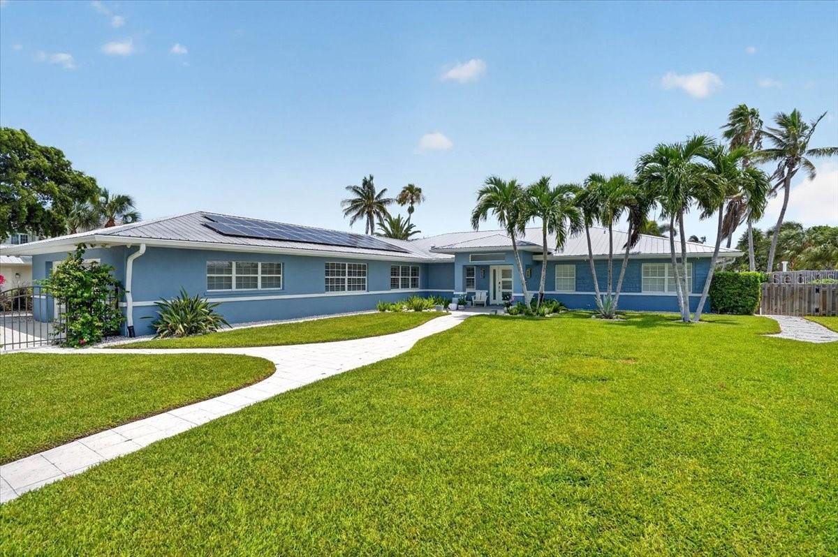 JOHN RINGLING ESTATES INC LIDO BC - Residential