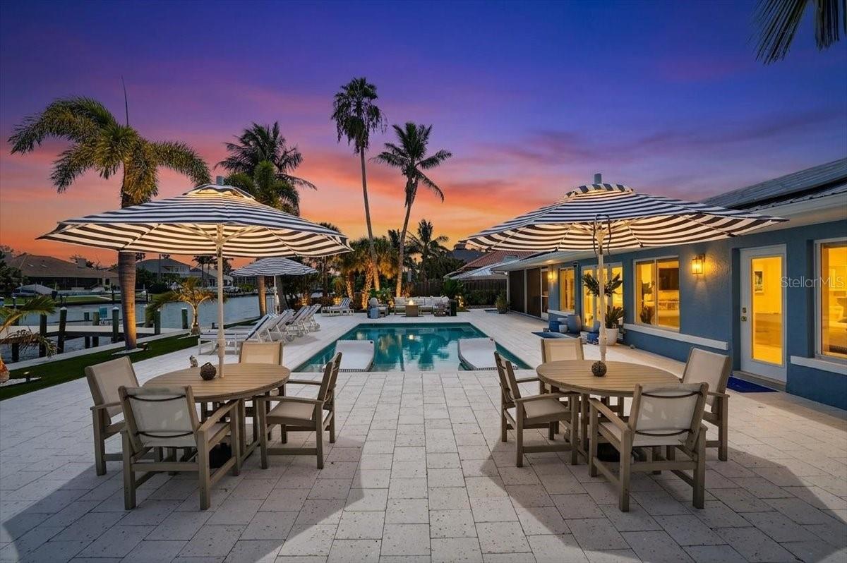 JOHN RINGLING ESTATES INC LIDO BC - Residential