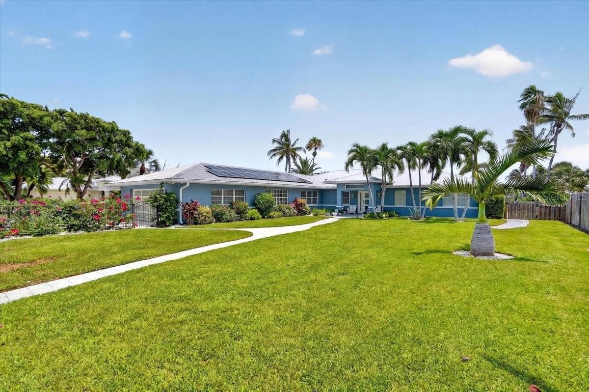 JOHN RINGLING ESTATES INC LIDO BC - Residential