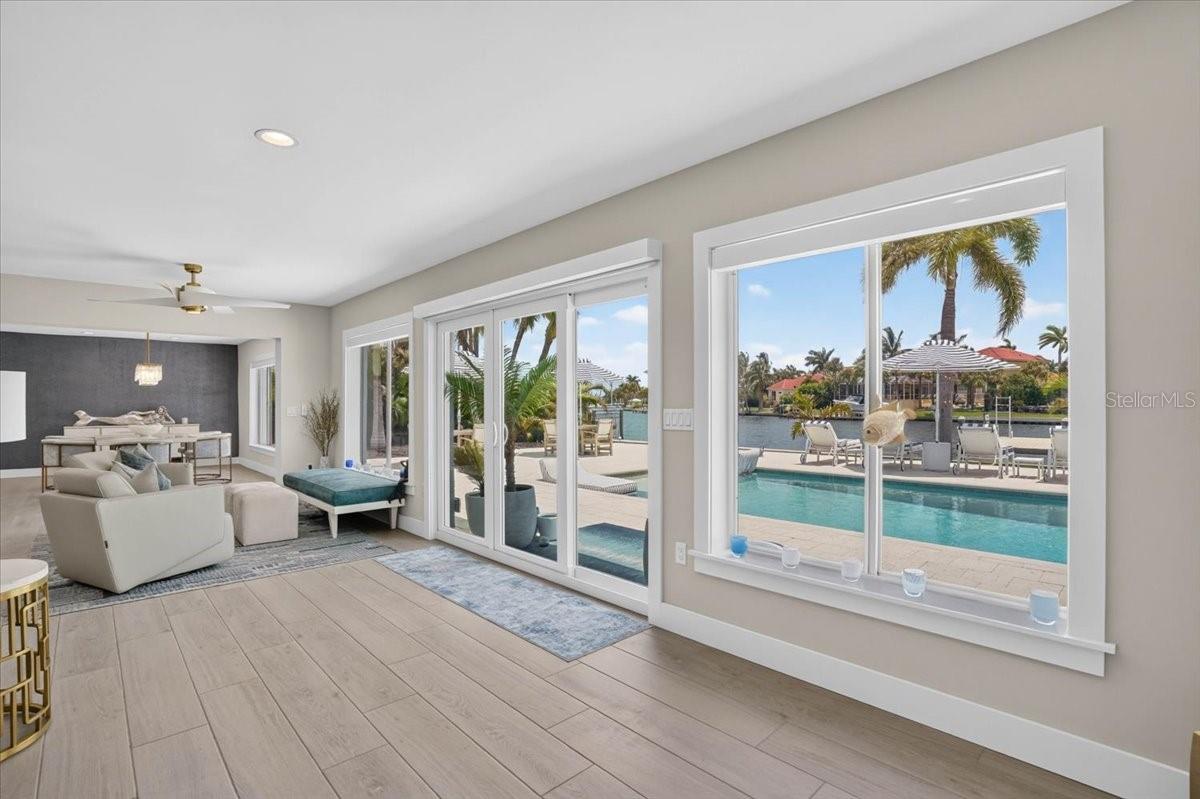 JOHN RINGLING ESTATES INC LIDO BC - Residential