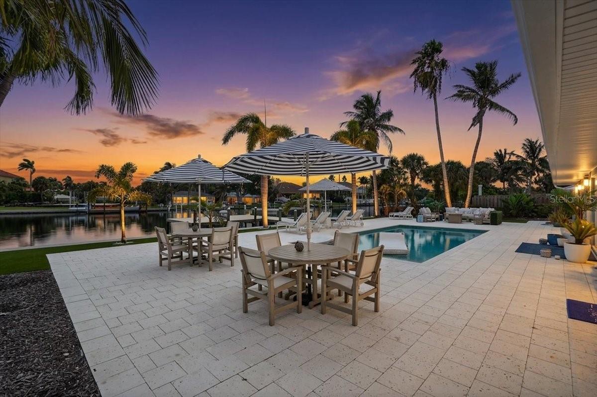 JOHN RINGLING ESTATES INC LIDO BC - Residential