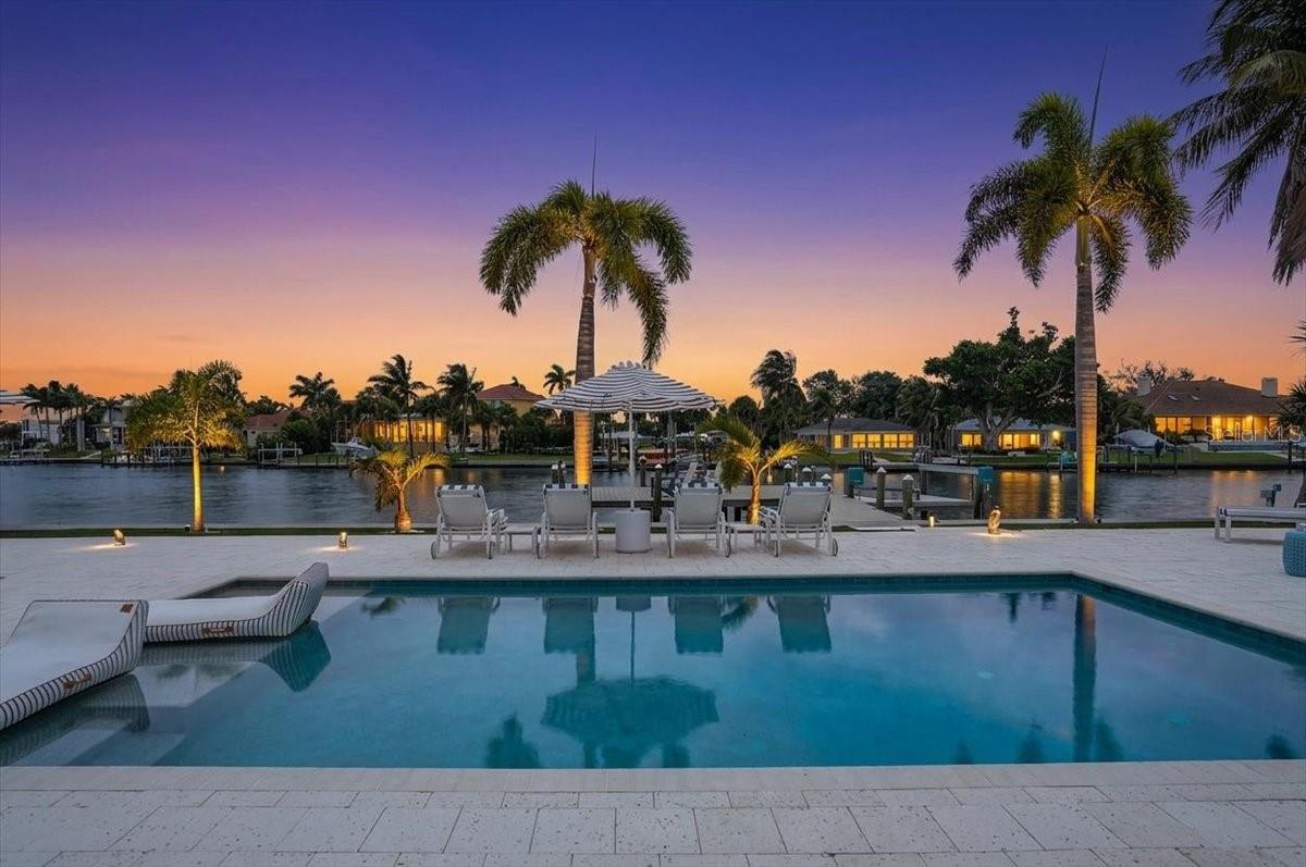 JOHN RINGLING ESTATES INC LIDO BC - Residential