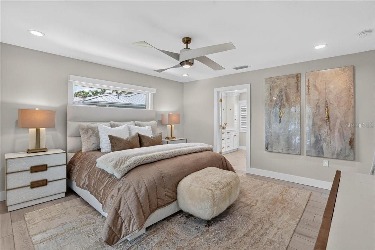 JOHN RINGLING ESTATES INC LIDO BC - Residential