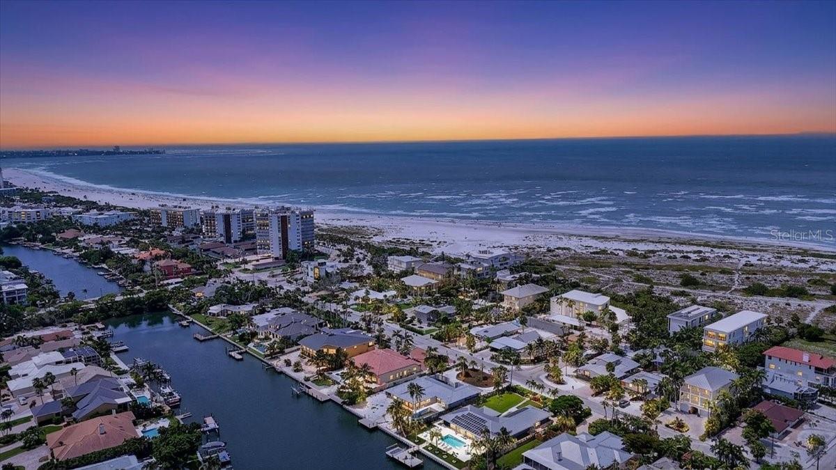 JOHN RINGLING ESTATES INC LIDO BC - Residential
