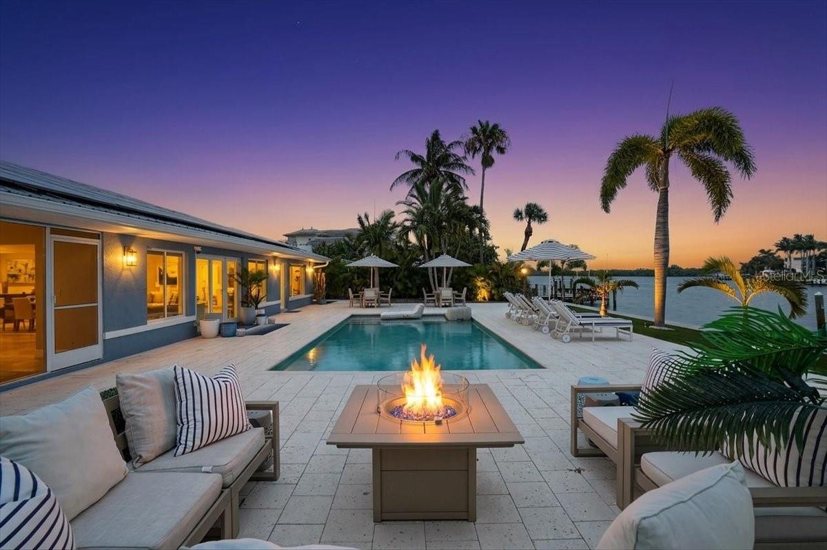 JOHN RINGLING ESTATES INC LIDO BC - Residential