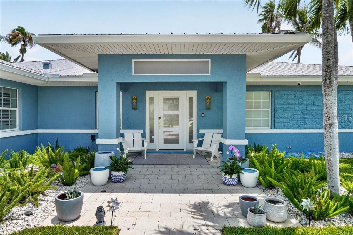 JOHN RINGLING ESTATES INC LIDO BC - Residential