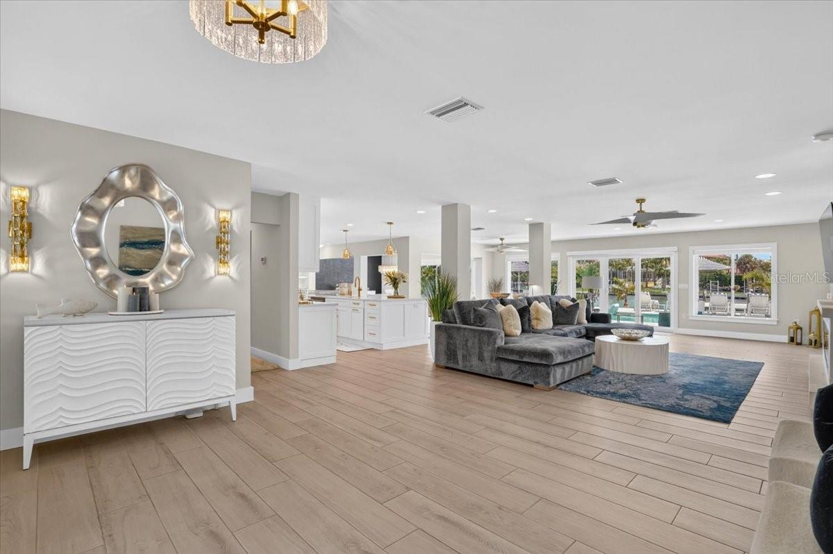 JOHN RINGLING ESTATES INC LIDO BC - Residential