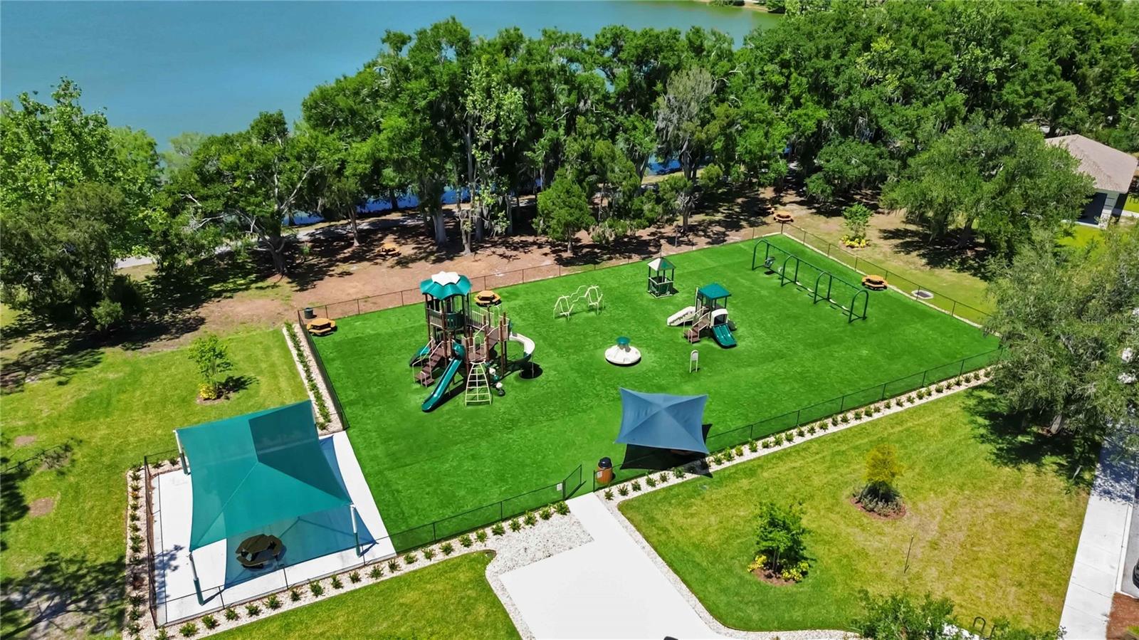 STONEYBROOK AT HERITAGE HARBOUR D-1 - Residential