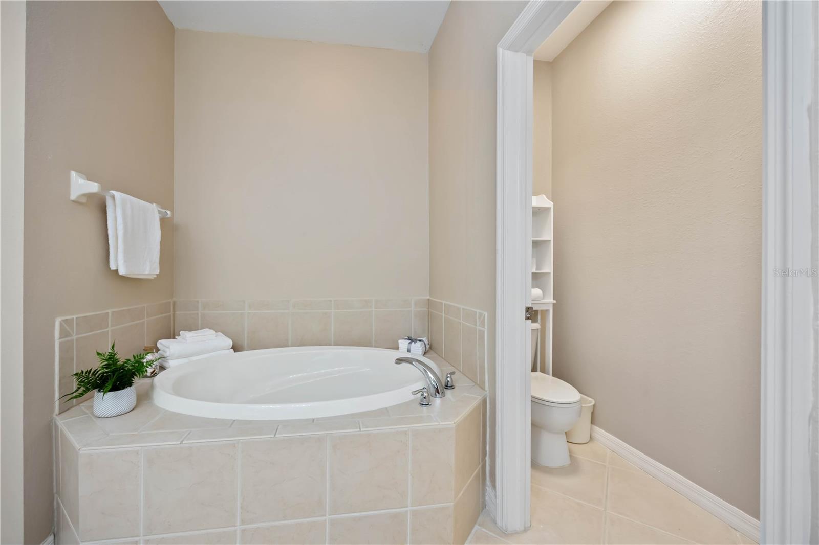 STONEYBROOK AT HERITAGE HARBOUR D-1 - Residential