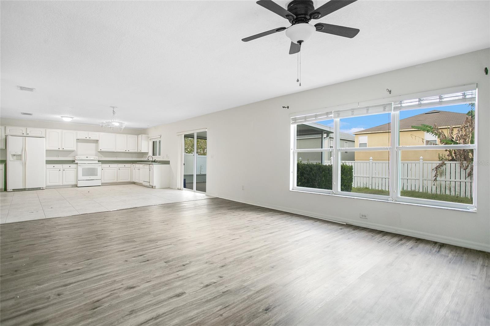 EMERALD RDG H - Residential Lease
