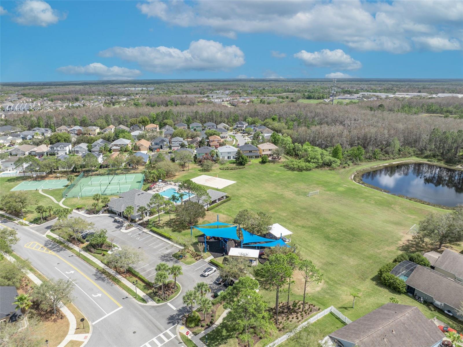 AVALON LAKES PH 03 VILLAGE D - Residential