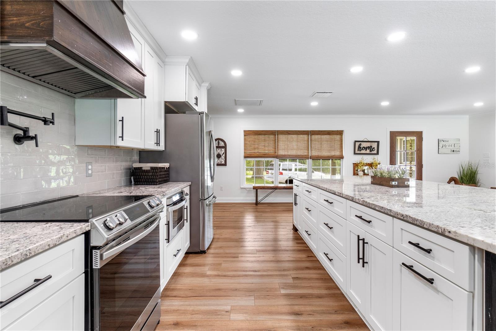 MEADOW WOOD FARMS 01 - Residential