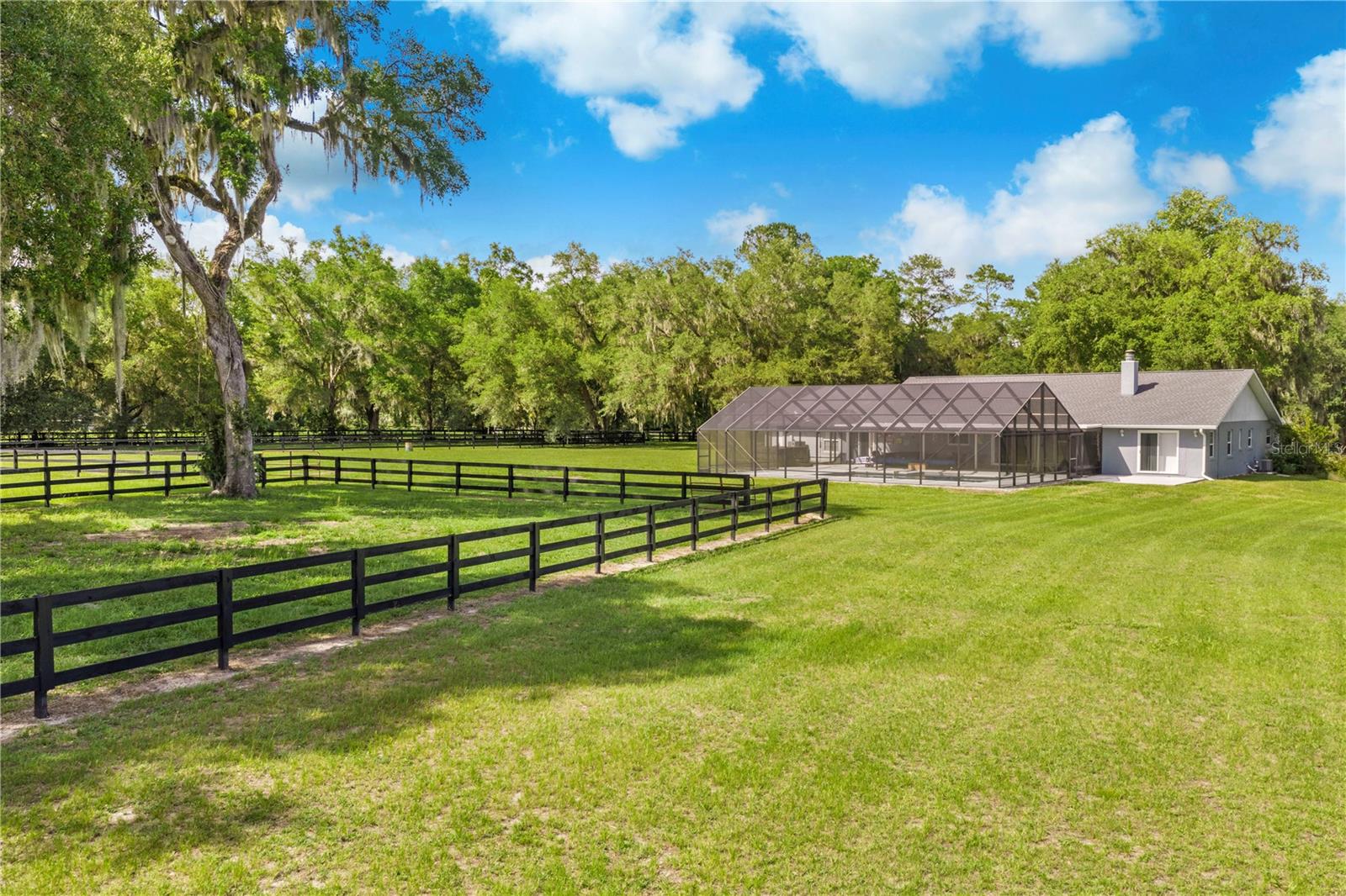 MEADOW WOOD FARMS 01 - Residential