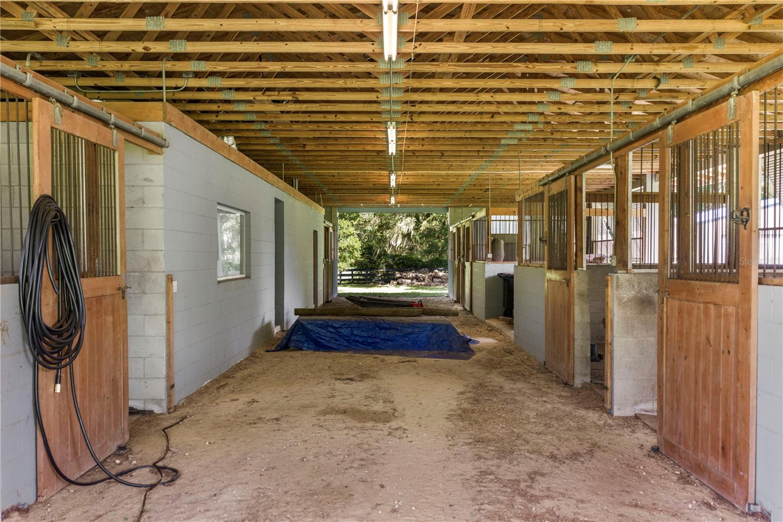 MEADOW WOOD FARMS 01 - Residential
