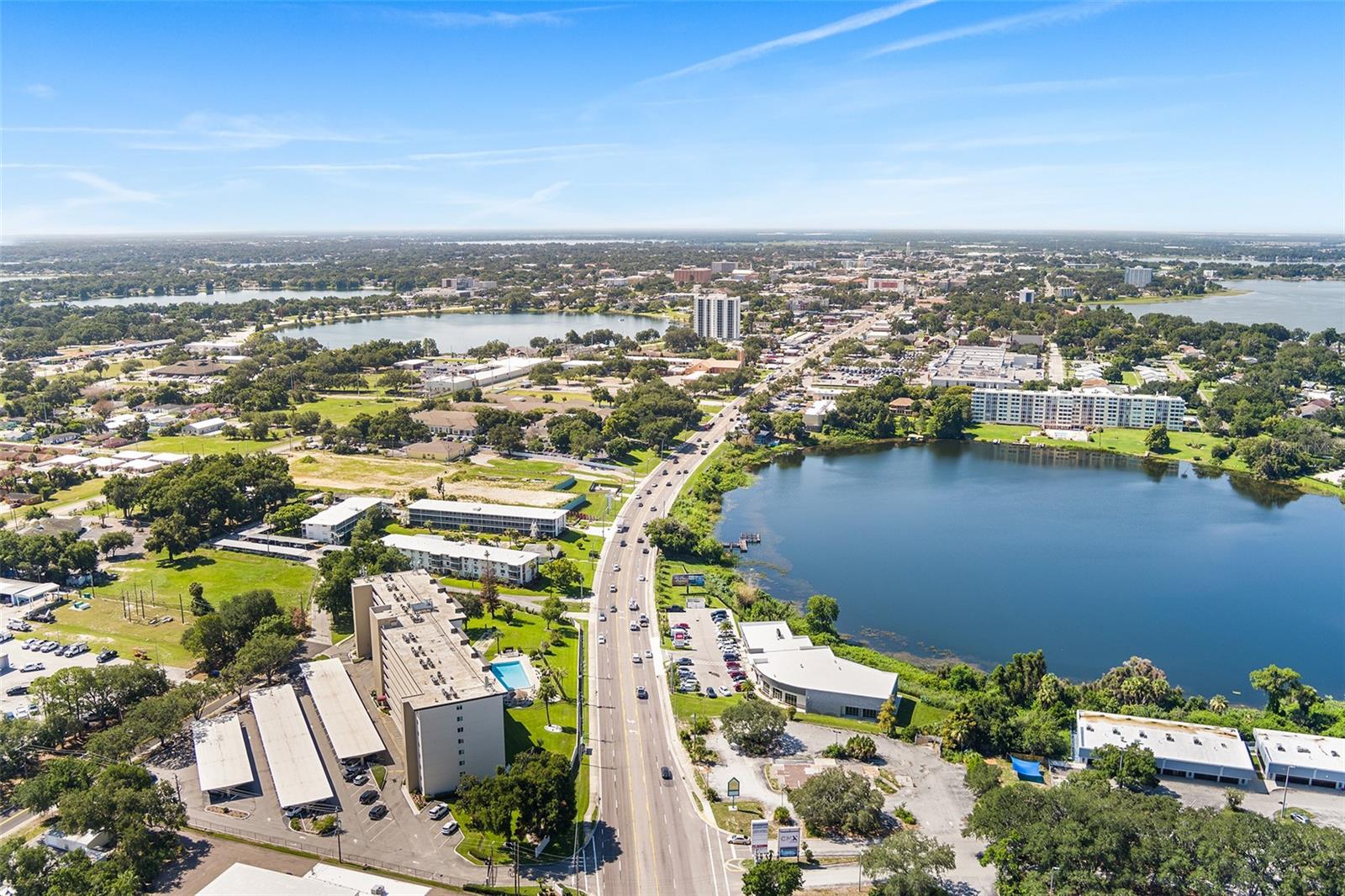 LAKERIDGE CONDO - Residential