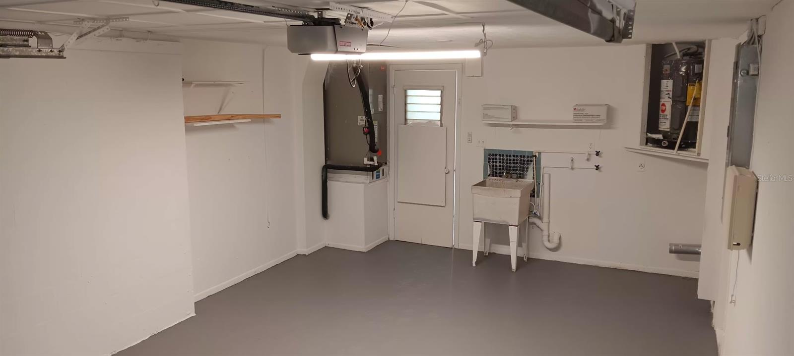EMBASSY HILLS - Residential Lease