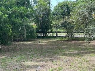 KNOTTY PINE ESTATES - Land