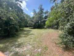 KNOTTY PINE ESTATES - Land