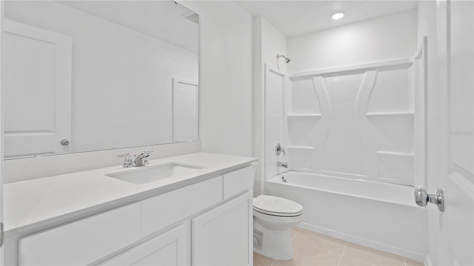 HUNT CLUB GROVES 50S - Residential