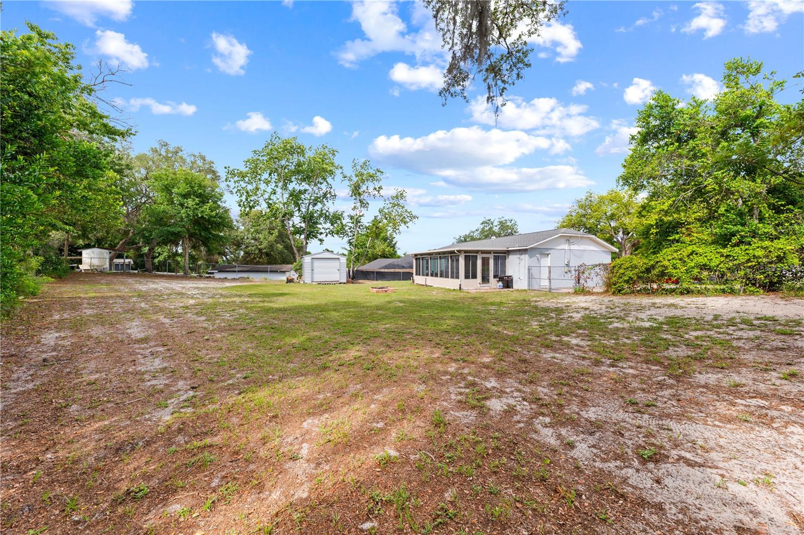 DELTONA LAKES UNIT 12 - Residential