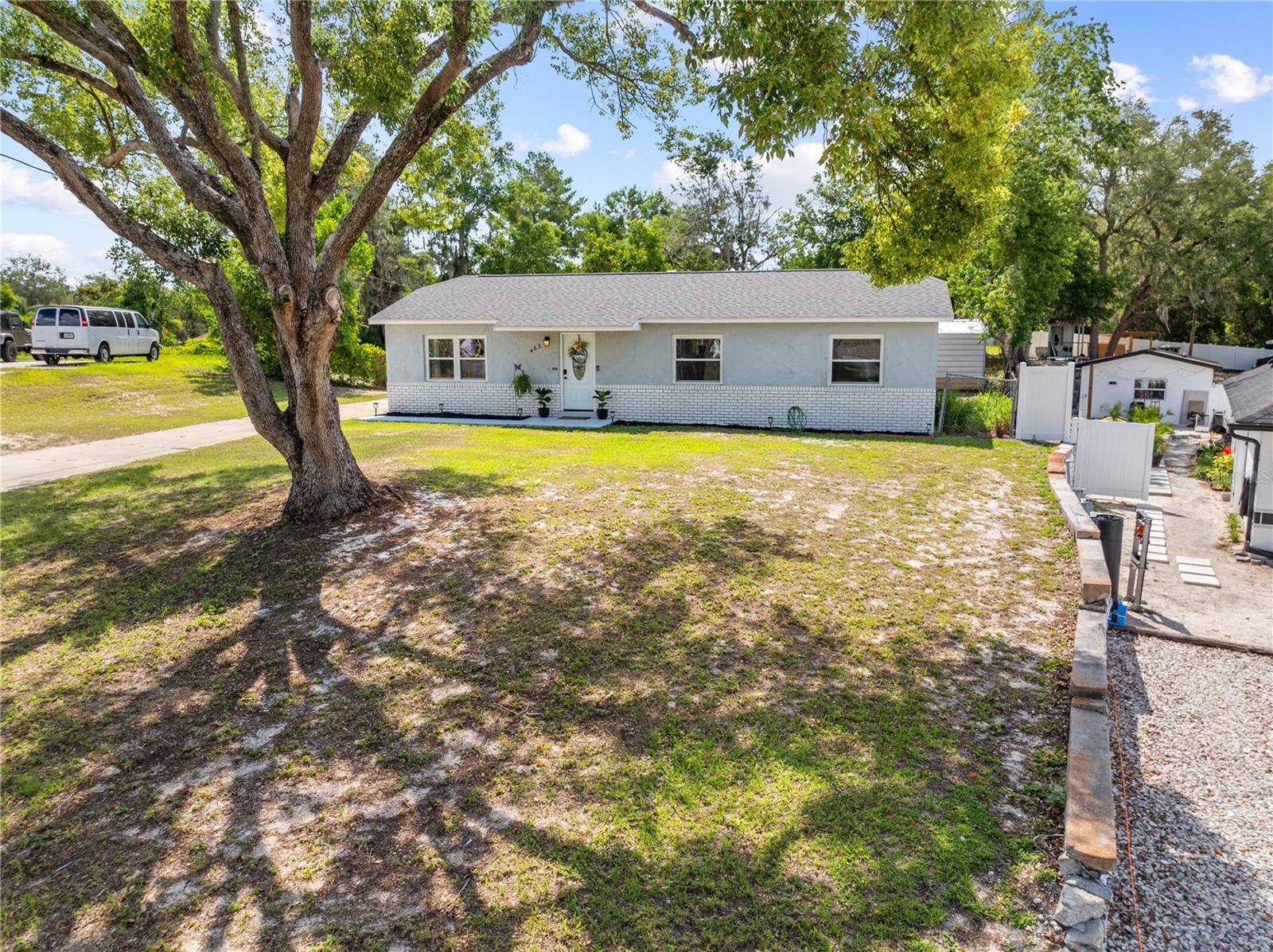 DELTONA LAKES UNIT 12 - Residential