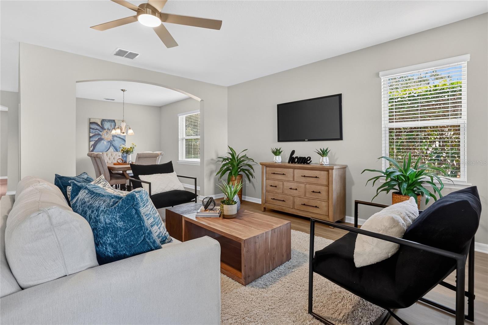 LEESBURG ARLINGTON RIDGE PH 02 - Residential