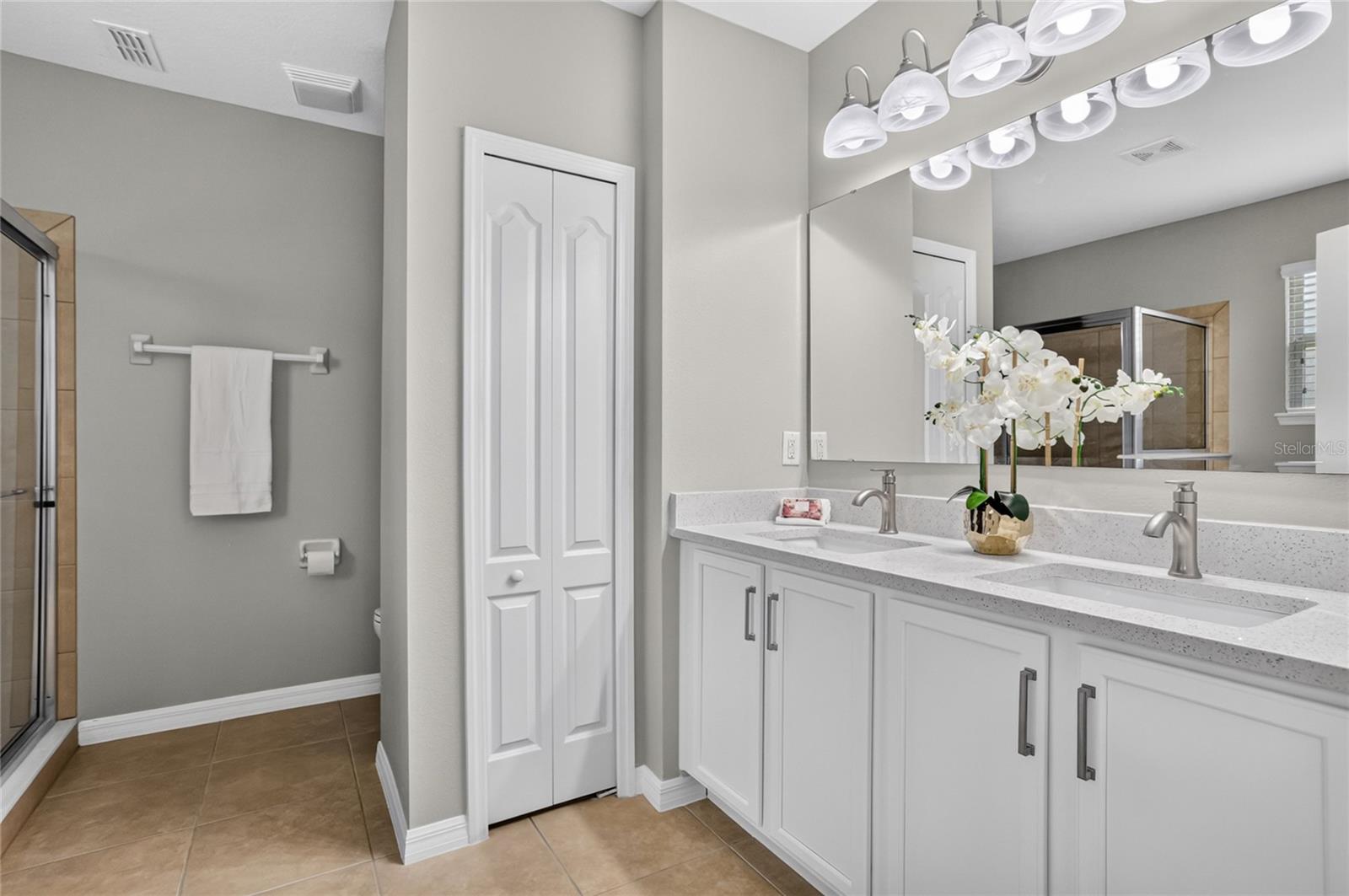LEESBURG ARLINGTON RIDGE PH 02 - Residential