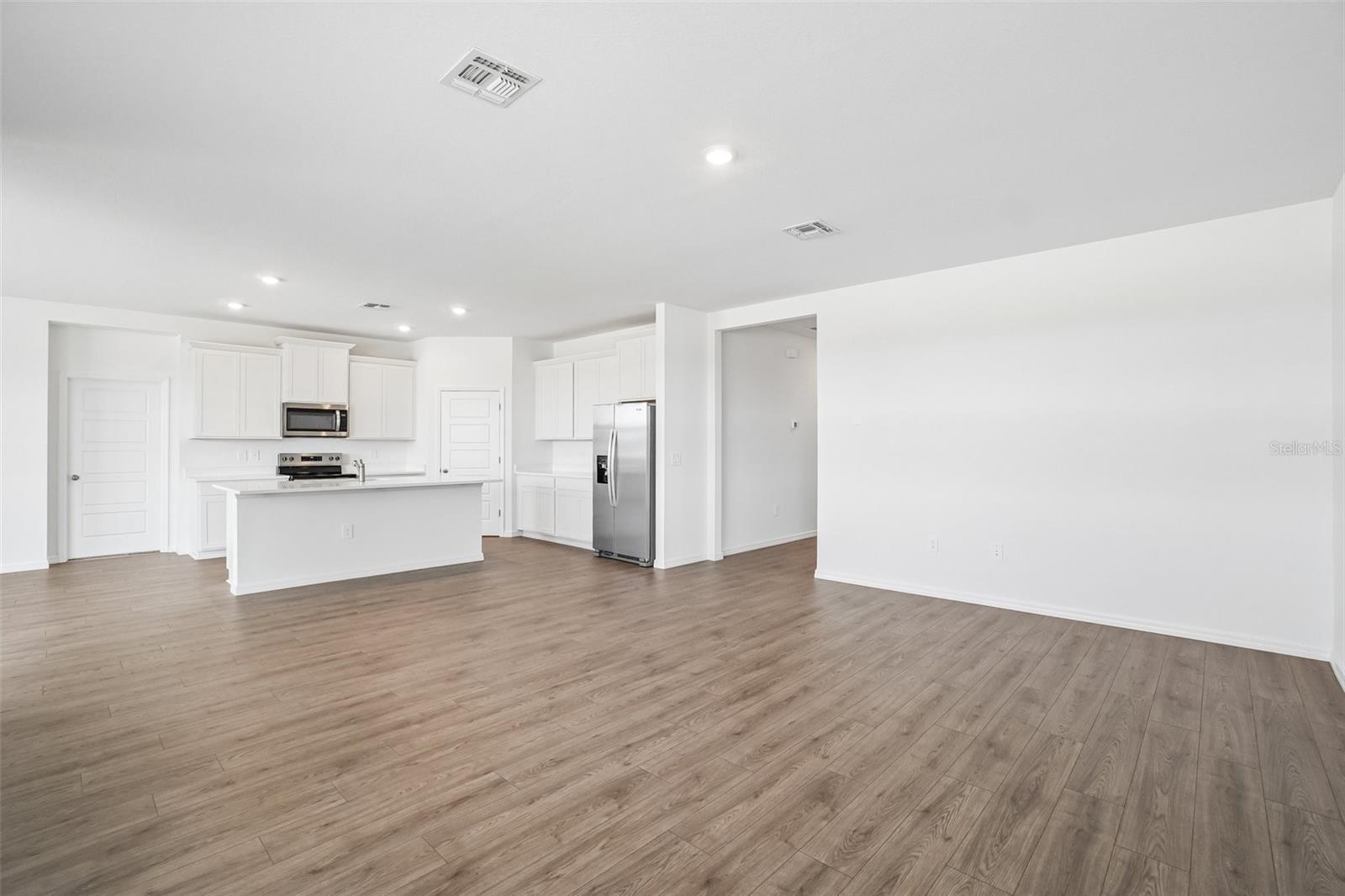 HAWTHORNE RANCH - Residential