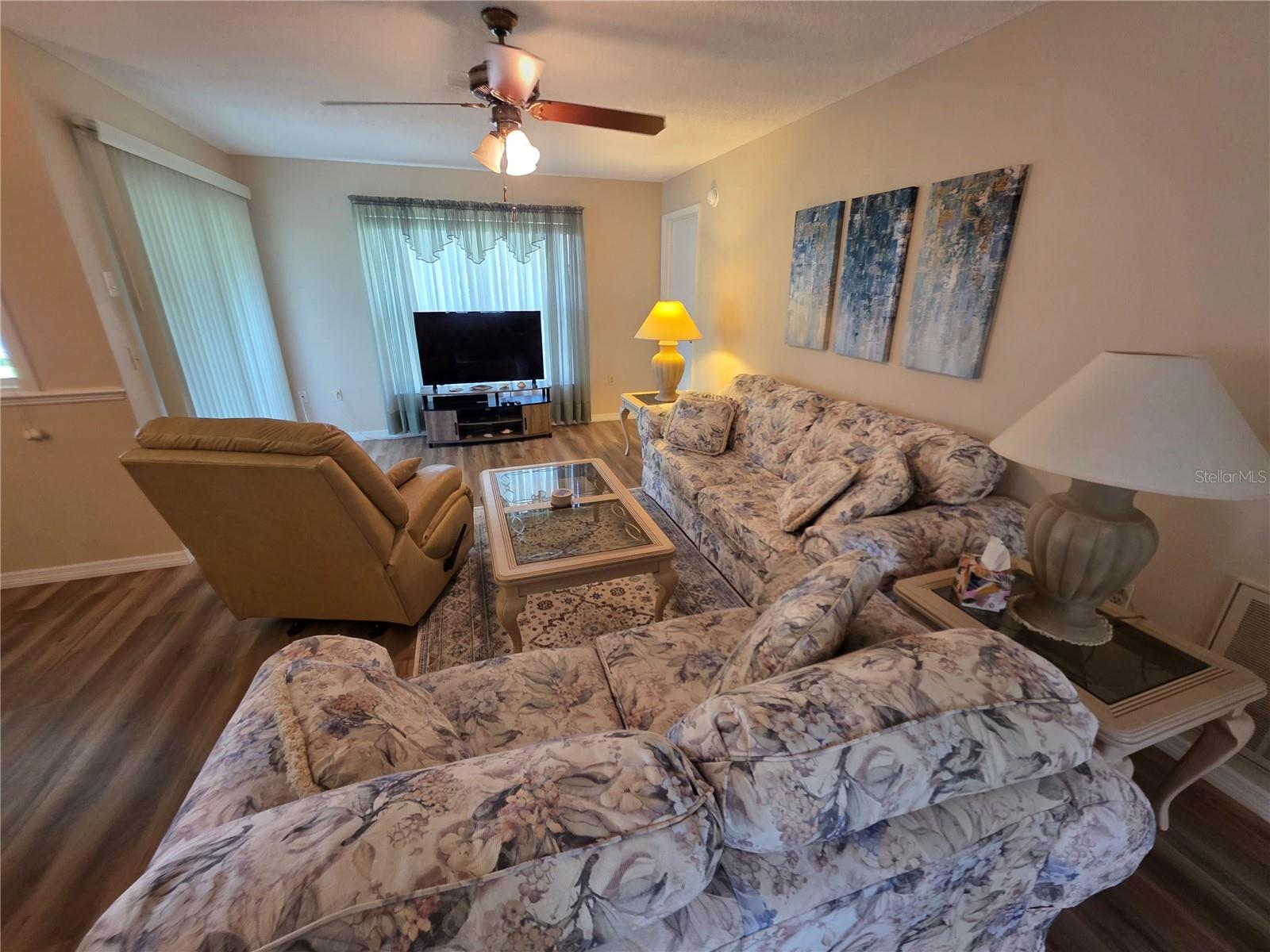 TIMBER PINES - Residential