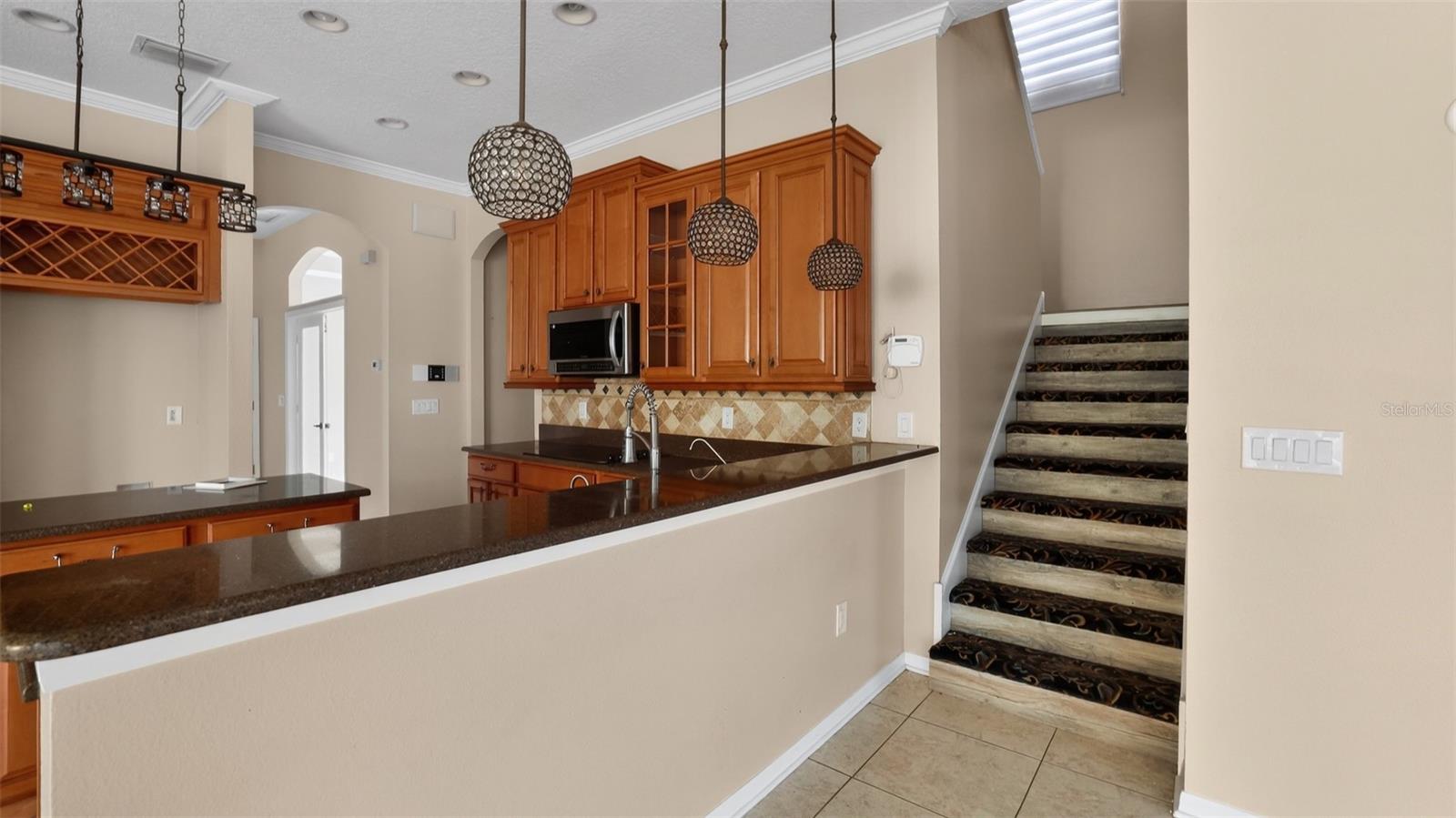 WATERS EDGE 01 - Residential