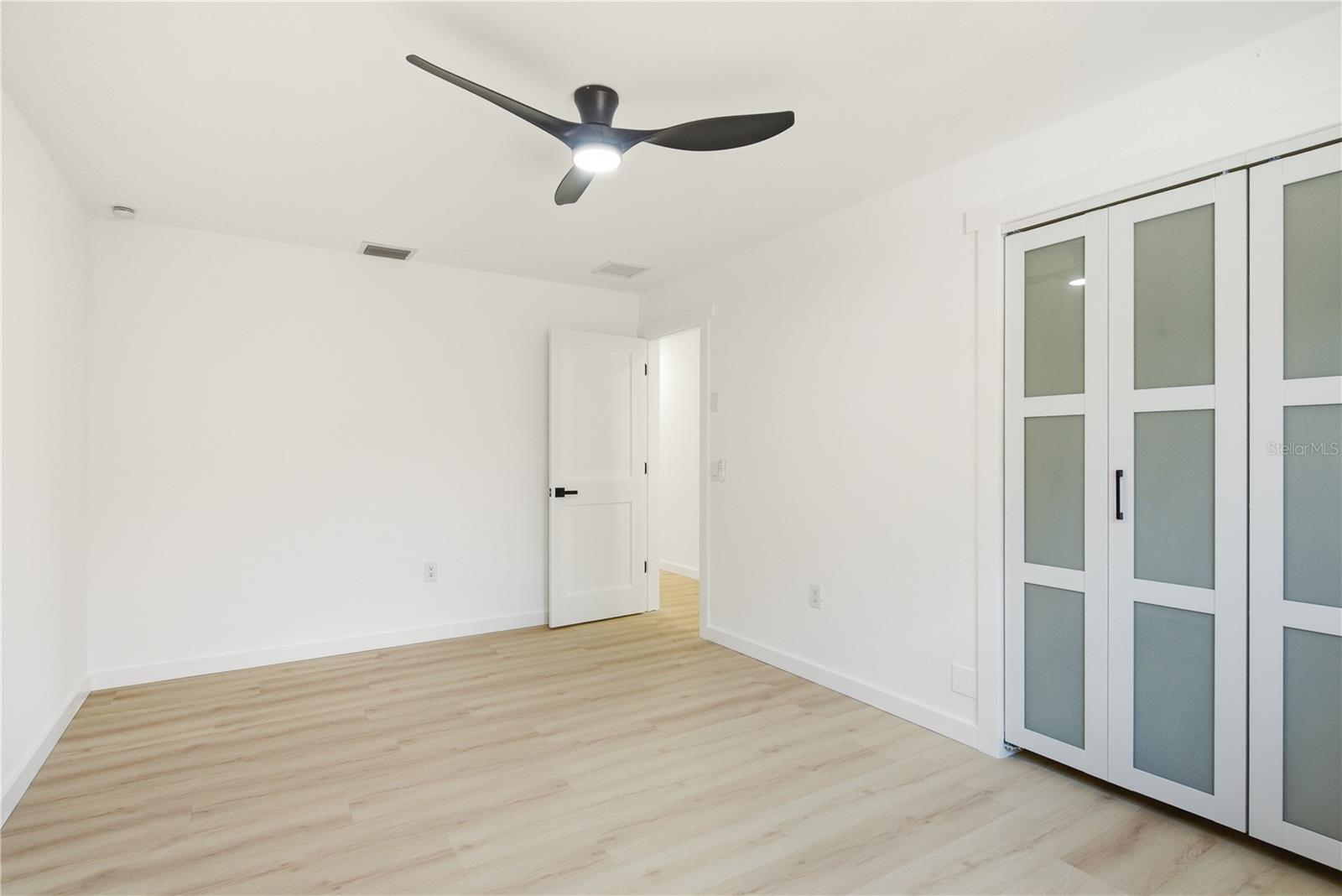 FAIRWAY MANOR - Residential Lease
