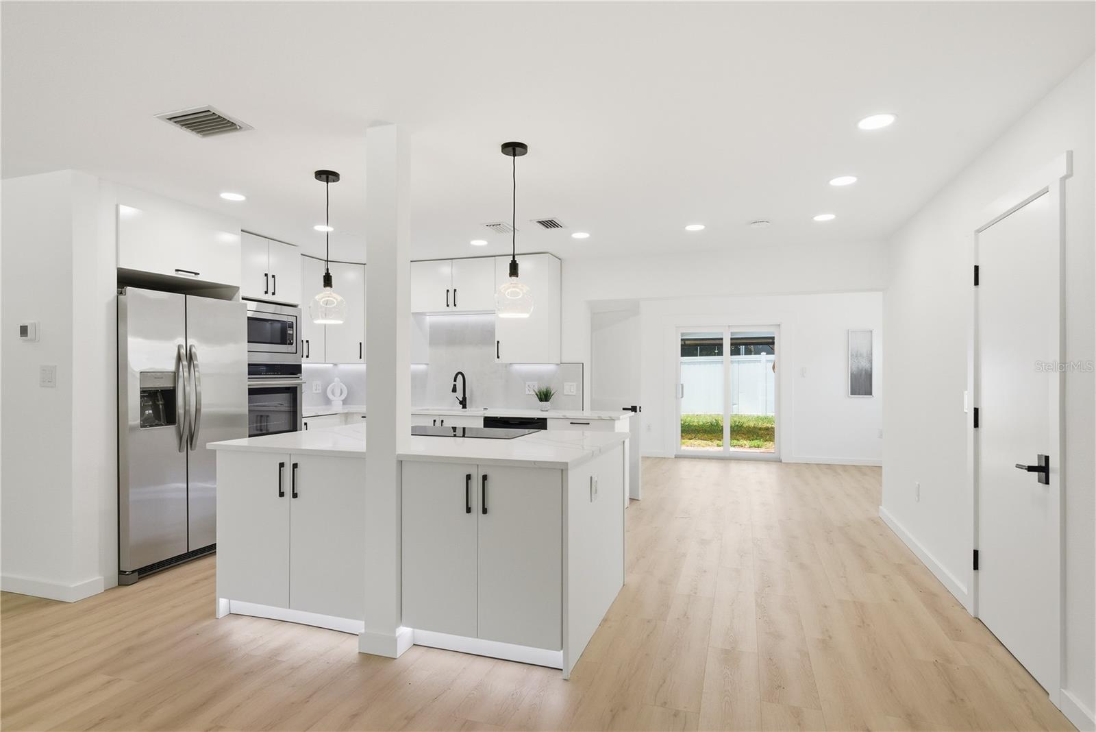 FAIRWAY MANOR - Residential Lease