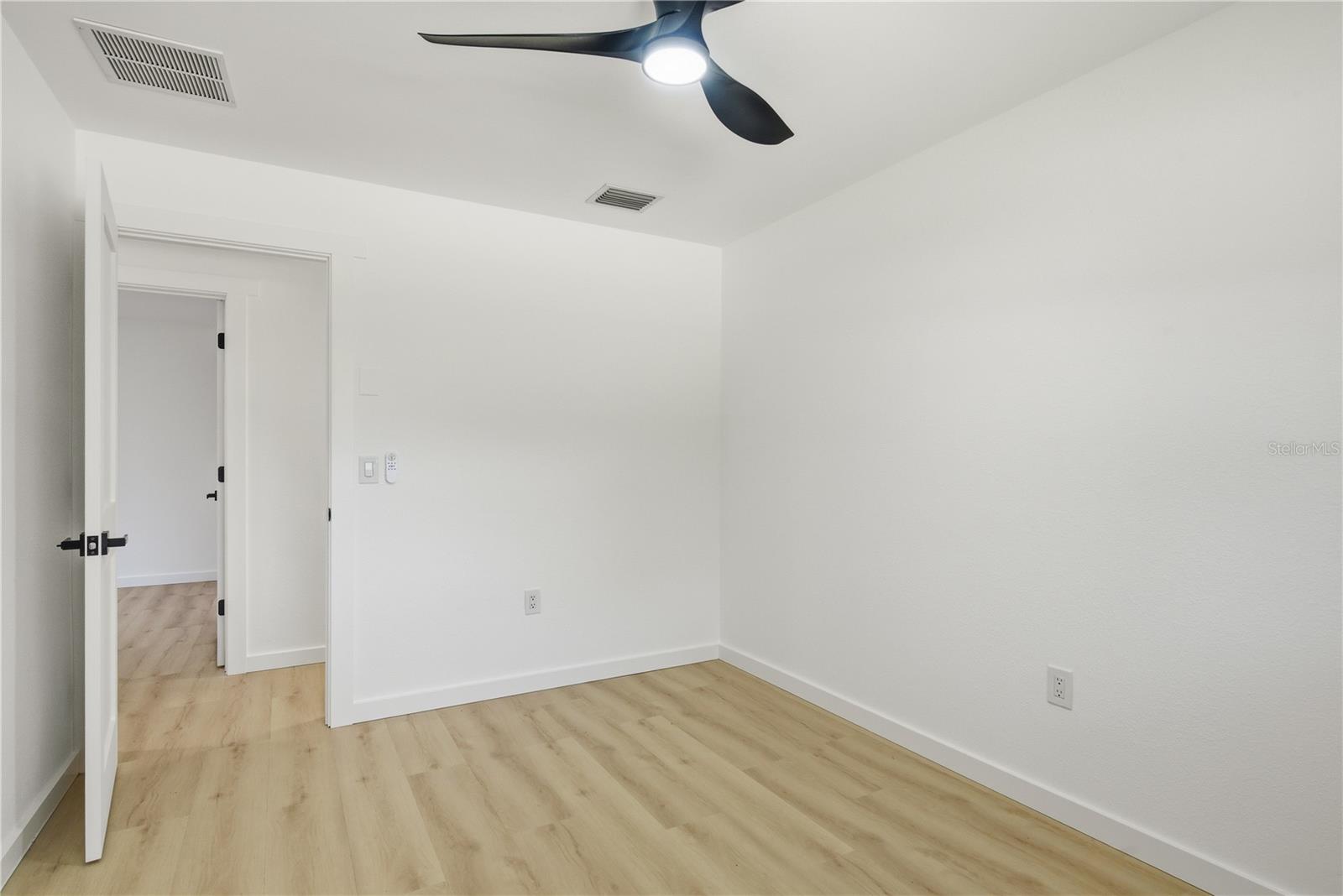 FAIRWAY MANOR - Residential Lease