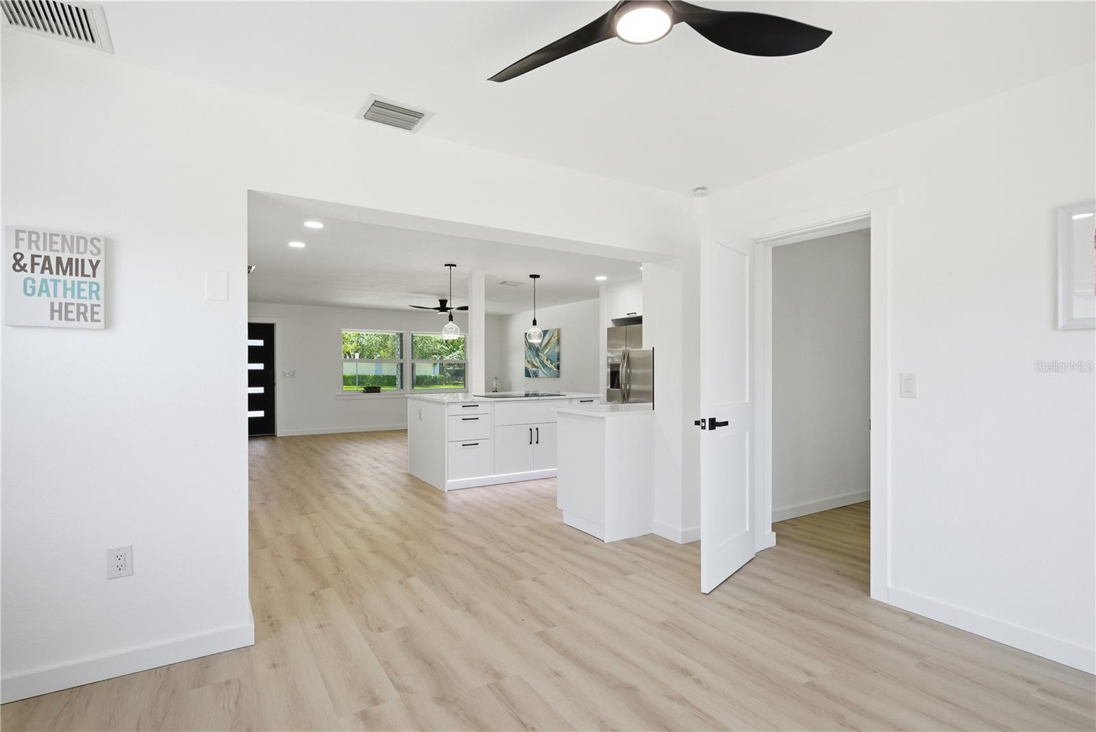 FAIRWAY MANOR - Residential Lease