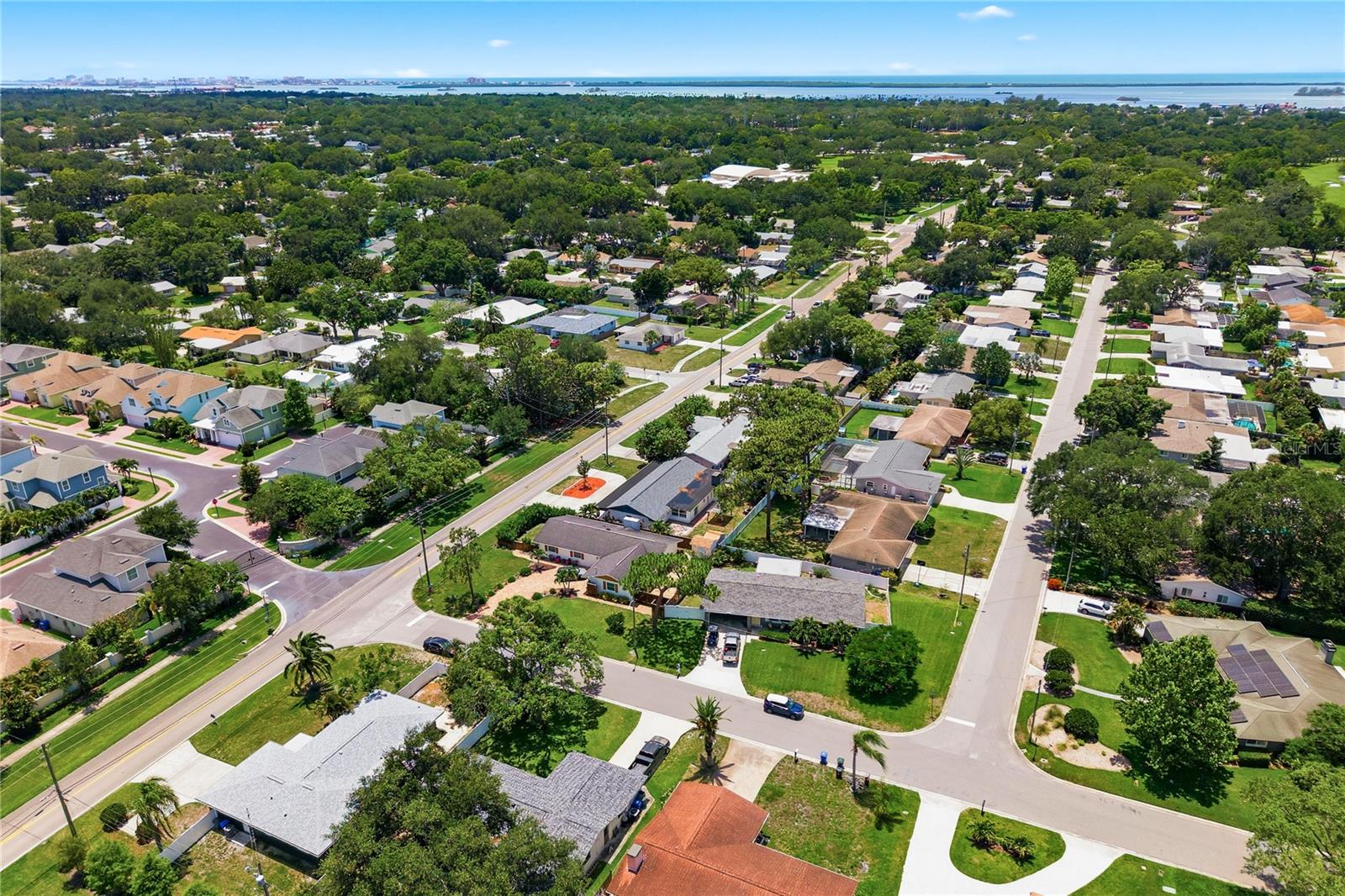 FAIRWAY MANOR - Residential Lease