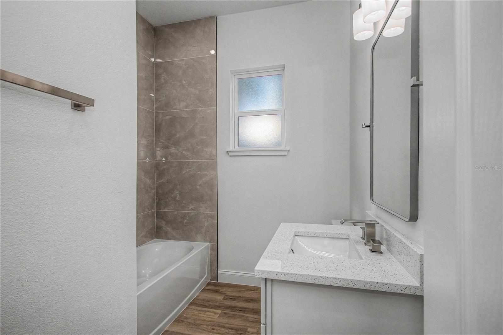 CITRUS SPGS UNIT 07 - Residential