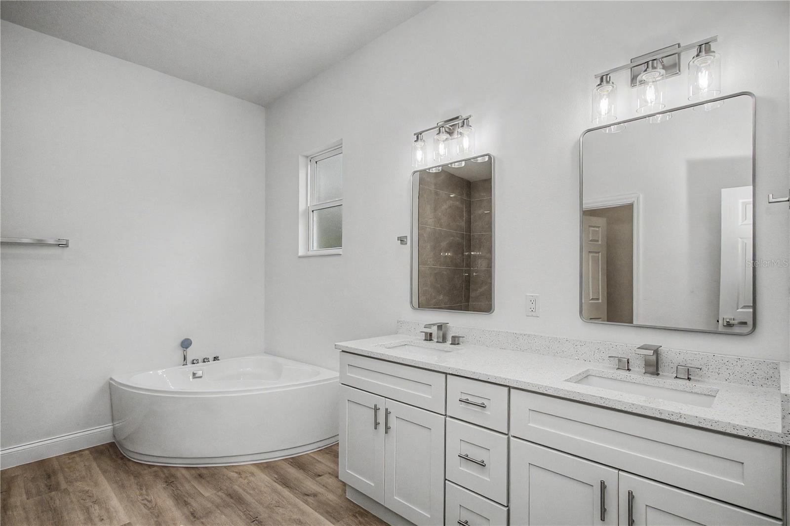 CITRUS SPGS UNIT 07 - Residential