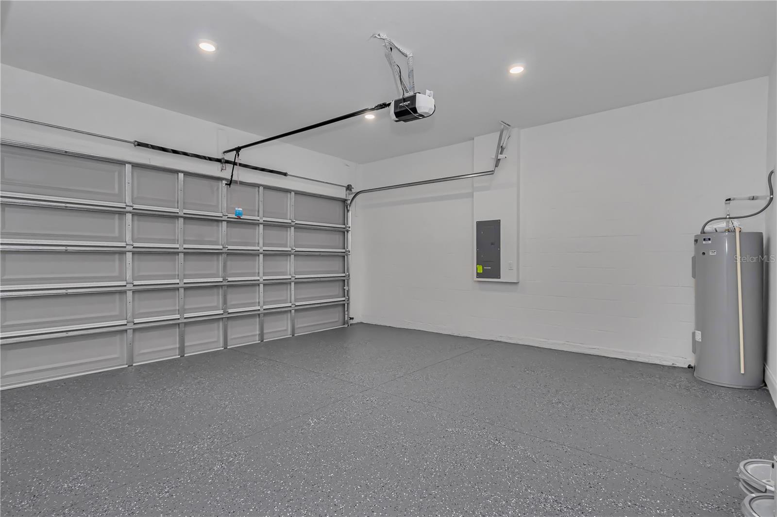 CITRUS SPGS UNIT 07 - Residential