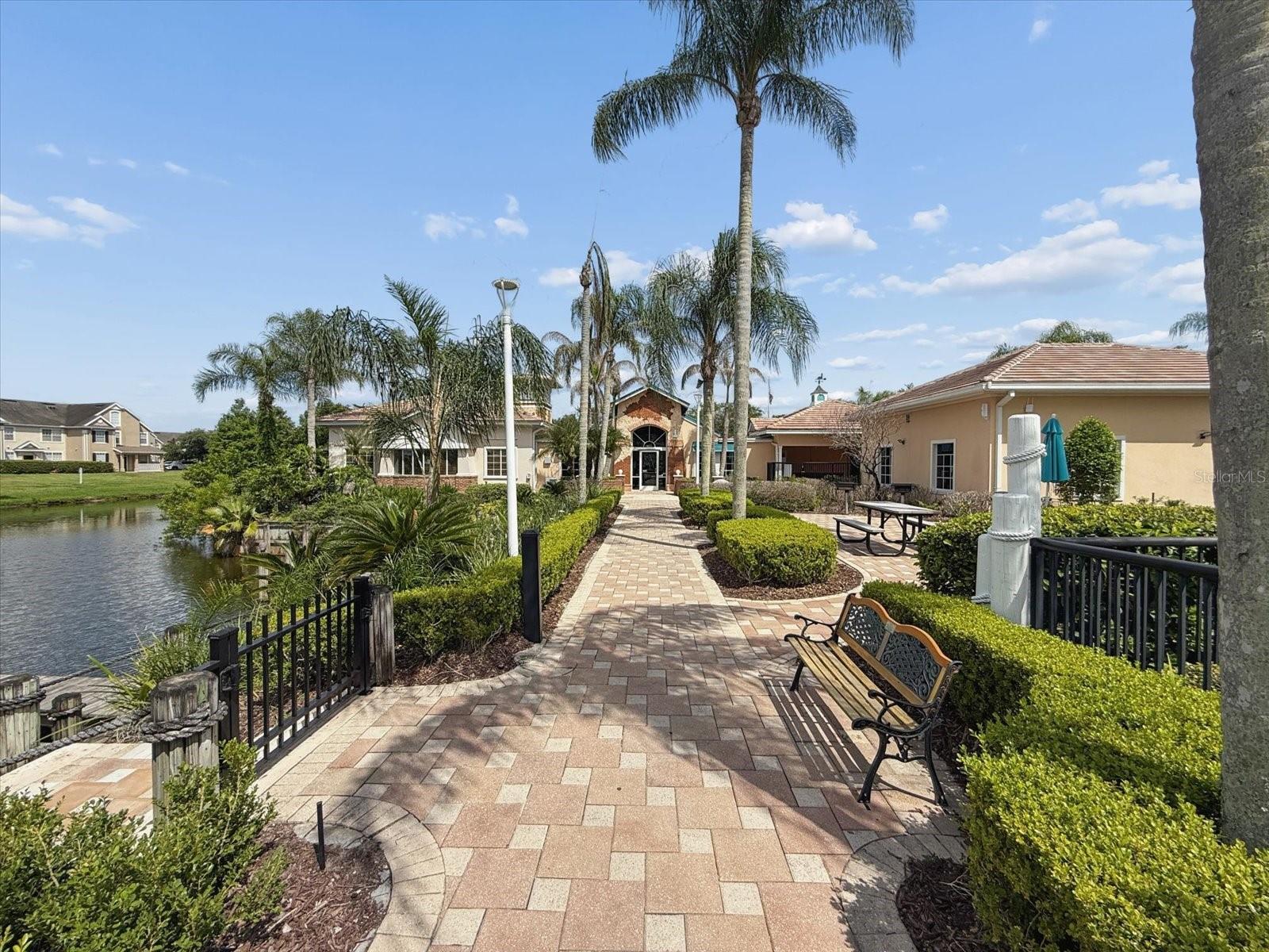 VISTA LAKES VILLAGE N-1 PEMBROKE - Residential