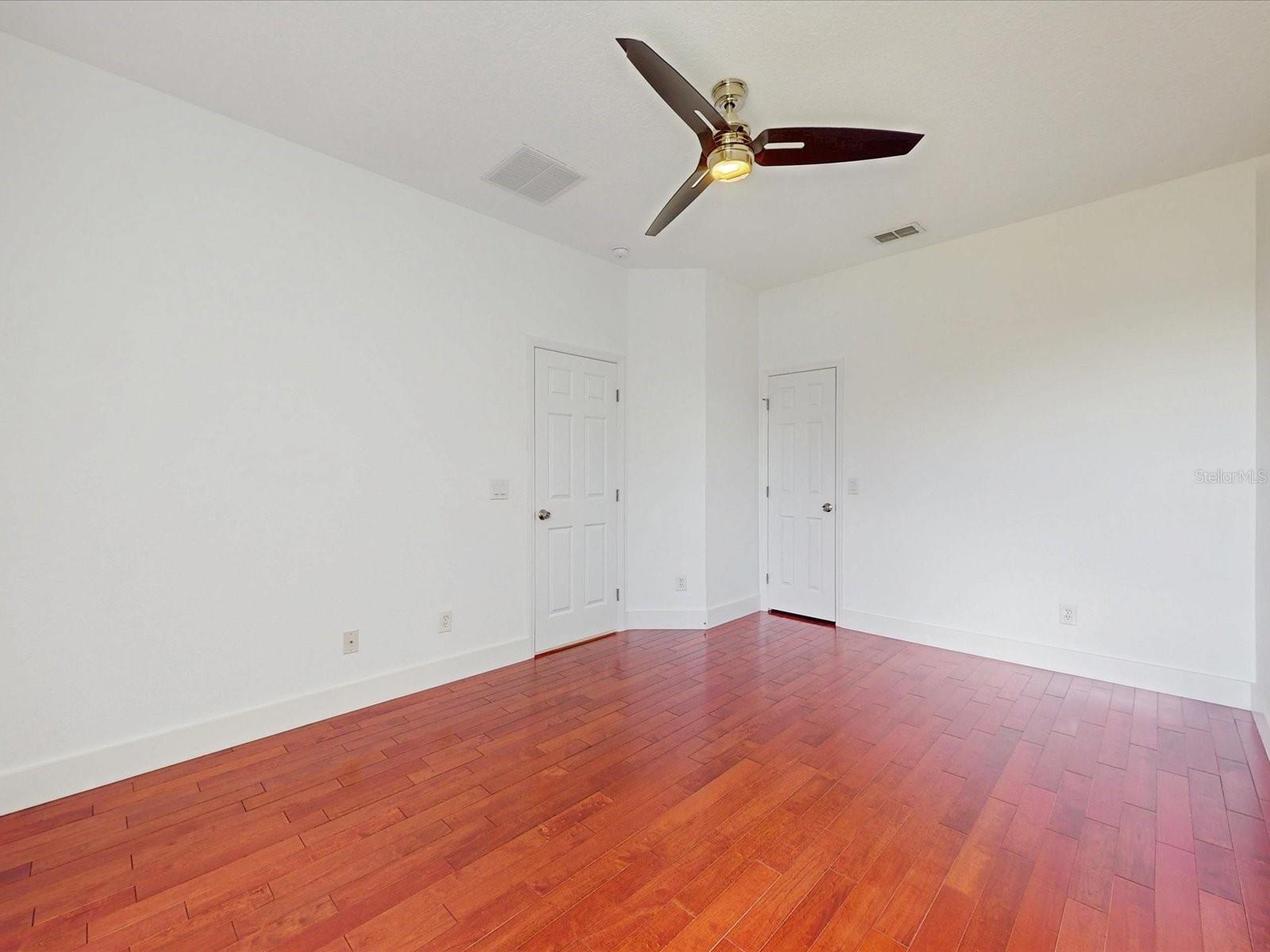 VISTA LAKES VILLAGE N-1 PEMBROKE - Residential