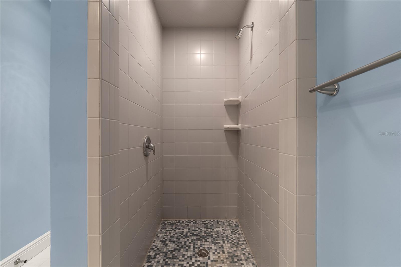 GRANDE MER SUB - Residential
